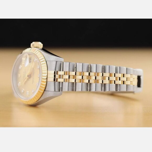Sale! Rolex Ladies 18k Gold Factory Diamond Watch main image 5